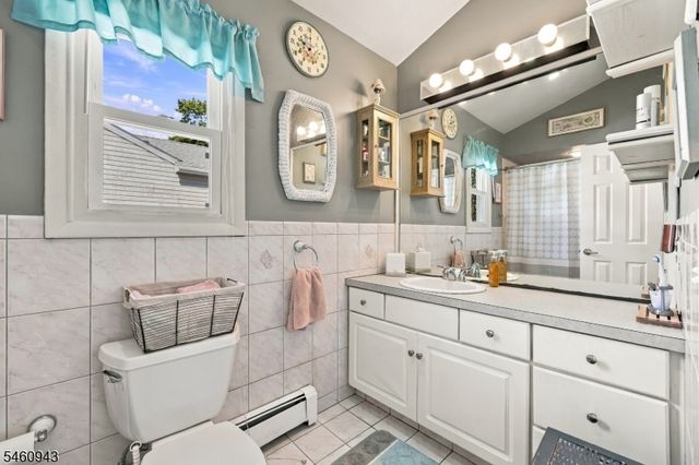 537 Wills Rd, Roxbury Twp., NJ 07850