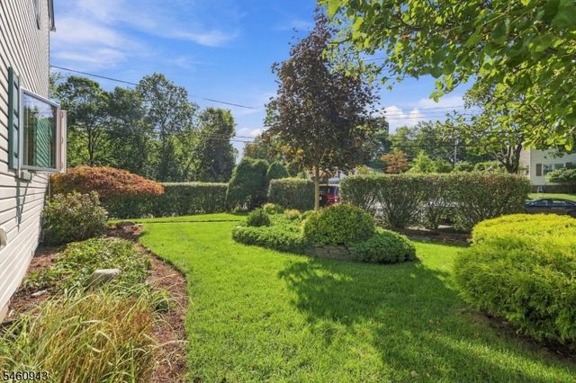 537 Wills Rd, Roxbury Twp., NJ 07850
