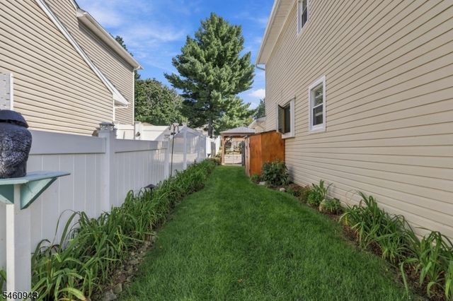 537 Wills Rd, Roxbury Twp., NJ 07850