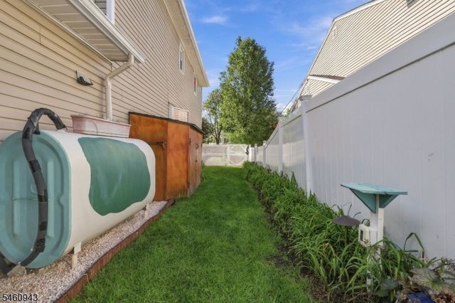 537 Wills Rd, Roxbury Twp., NJ 07850