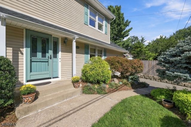 537 Wills Rd, Roxbury Twp., NJ 07850