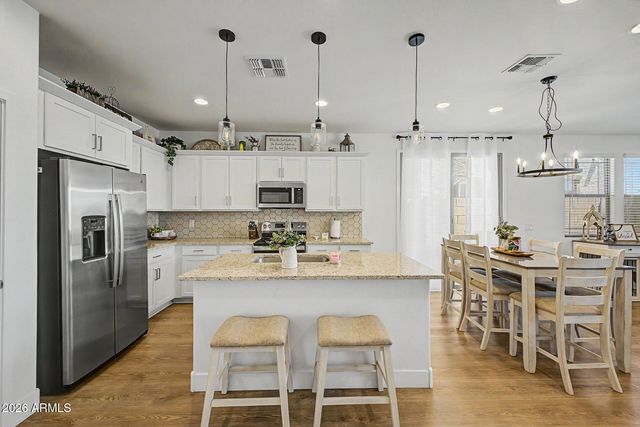 1212 W SPARROW Drive 1212 W, San Tan Valley, AZ 85140