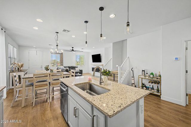 1212 W SPARROW Drive 1212 W, San Tan Valley, AZ 85140