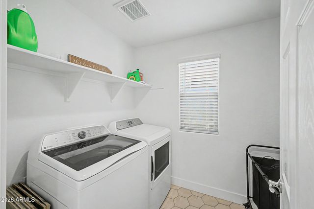 1212 W SPARROW Drive 1212 W, San Tan Valley, AZ 85140