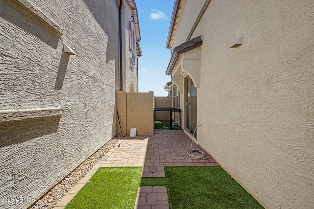 1212 W SPARROW Drive 1212 W, San Tan Valley, AZ 85140