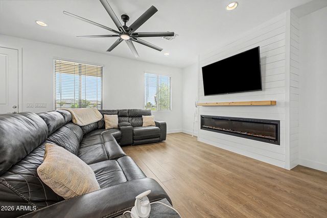 1212 W SPARROW Drive 1212 W, San Tan Valley, AZ 85140