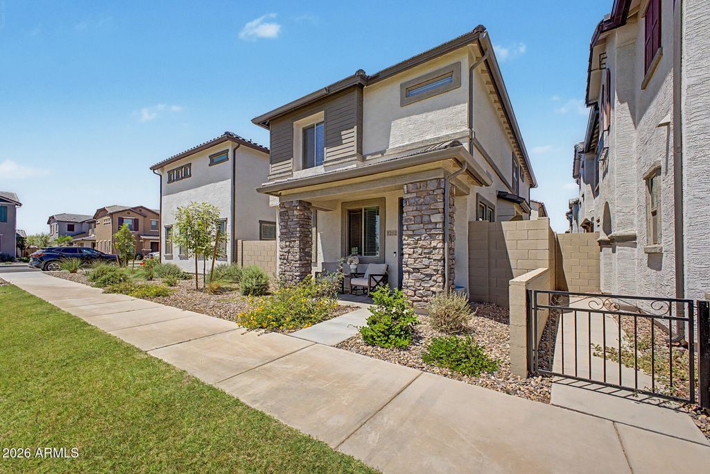 1212 W SPARROW Drive 1212 W, San Tan Valley, AZ 85140