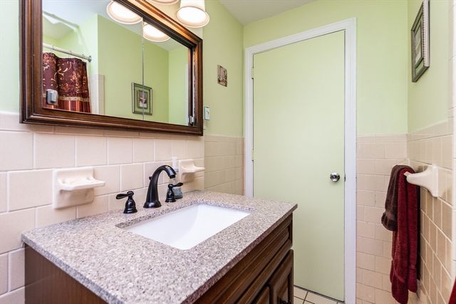 16 Birch Road, Framingham, MA 01701
