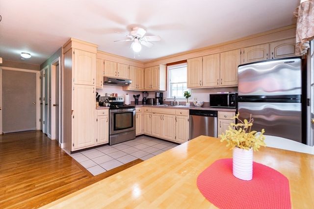 16 Birch Road, Framingham, MA 01701