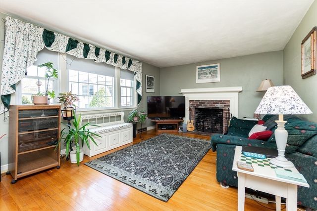 16 Birch Road, Framingham, MA 01701