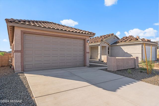 12540 N Krista Avenue, Marana, AZ 85653