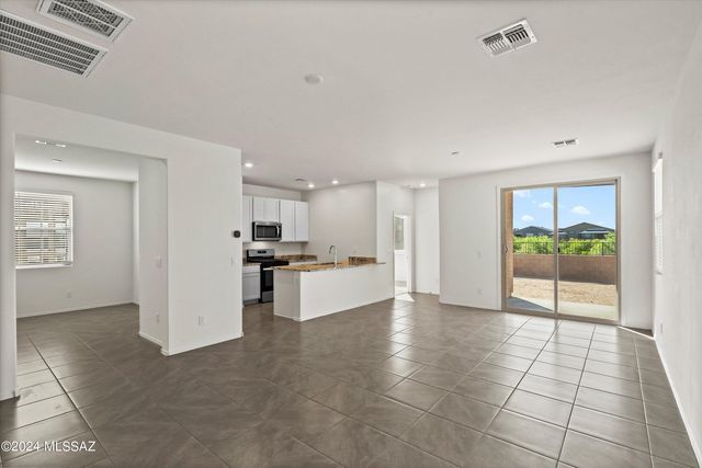 12540 N Krista Avenue, Marana, AZ 85653