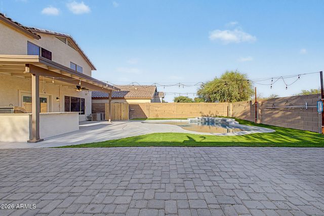6413 W CHICKASAW Street, Phoenix, AZ 85043