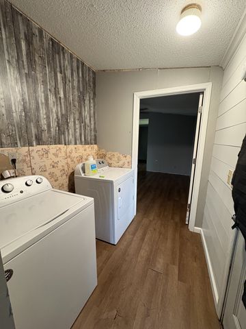 310 Sunset Dr, Sparta, TN 38583