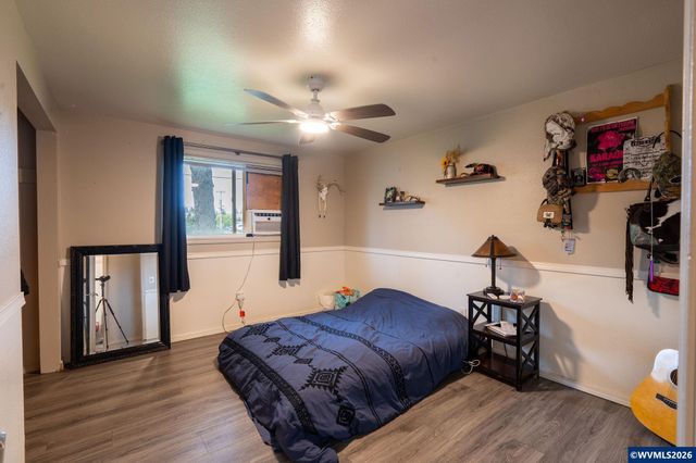 465 36th Av NE, Salem, OR 97305