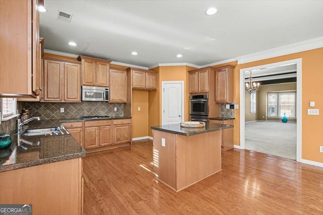 5456 Stone Cove Drive SW, South Fulton, GA 30331