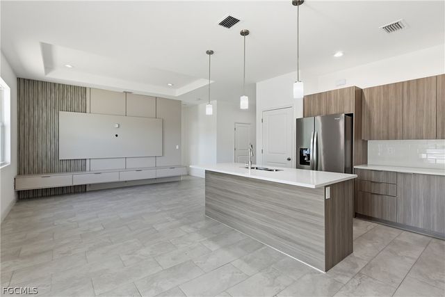 1300 E BUCKNELL LN, Labelle, FL 33935