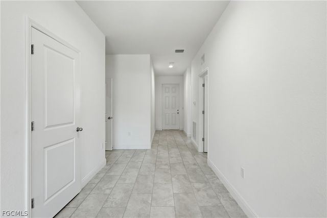 1300 E BUCKNELL LN, Labelle, FL 33935