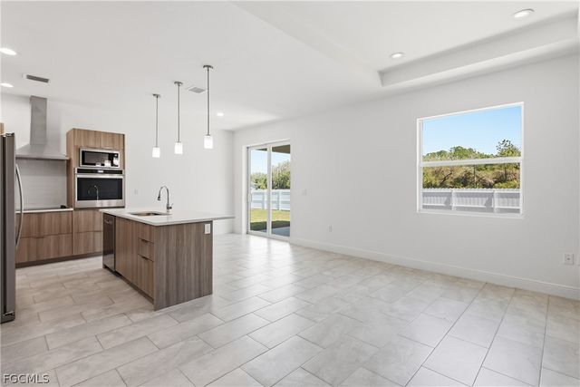 1300 E BUCKNELL LN, Labelle, FL 33935