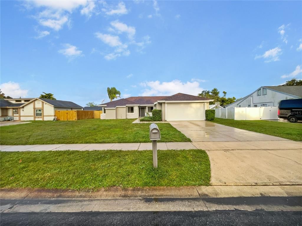 2315 HIDDEN LAKE STREET, Kissimmee, FL 34741