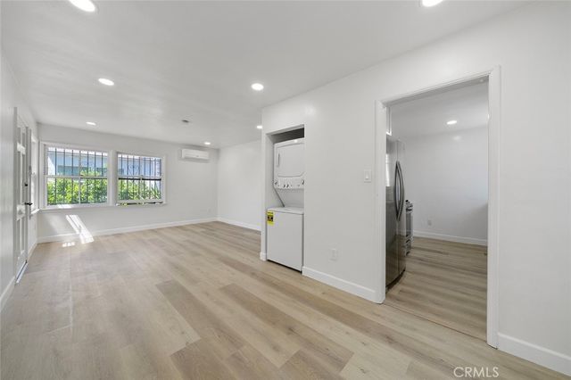 3003 Obama Blvd, Los Angeles, CA 90018