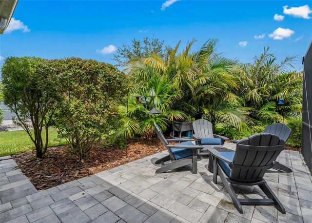 6043 APEX WAY, Lady Lake, FL 32159