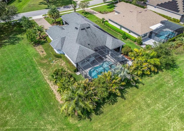 6043 APEX WAY, Lady Lake, FL 32159