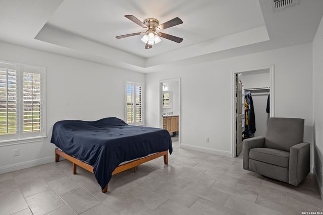 1214 Libold, Devine, TX 78016