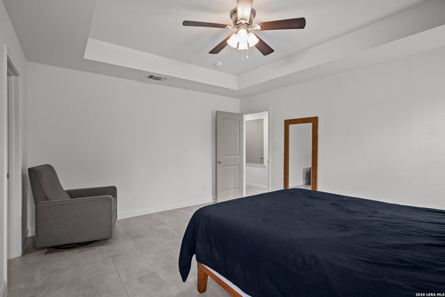 1214 Libold, Devine, TX 78016