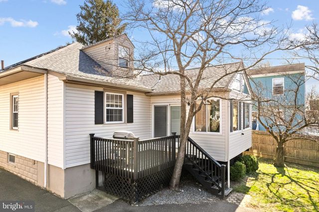 516 3RD AVE, Haddon Heights, NJ 08035