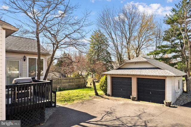 516 3RD AVE, Haddon Heights, NJ 08035