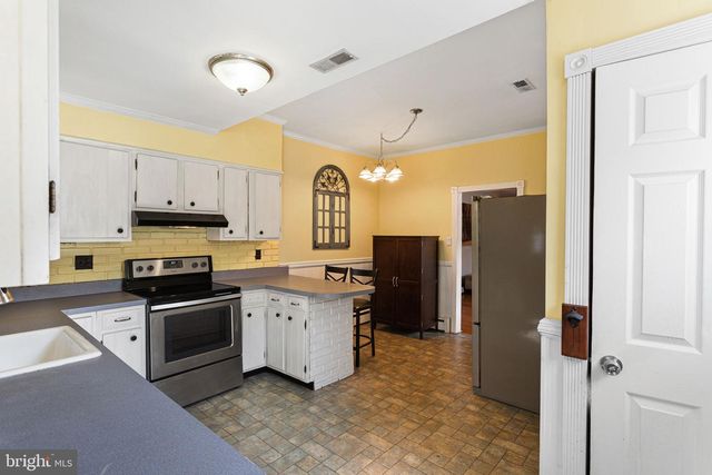 516 3RD AVE, Haddon Heights, NJ 08035