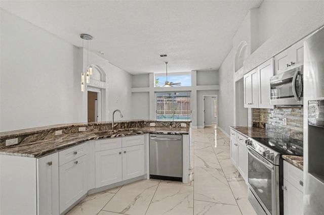 11504 WELLMAN DRIVE, Riverview, FL 33578