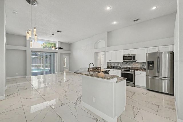 11504 WELLMAN DRIVE, Riverview, FL 33578