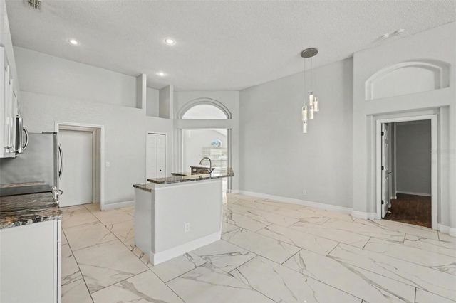 11504 WELLMAN DRIVE, Riverview, FL 33578