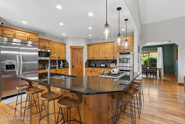 451 N Kennewick Ln, Liberty Lake, WA 99019