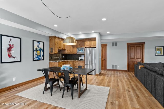 451 N Kennewick Ln, Liberty Lake, WA 99019