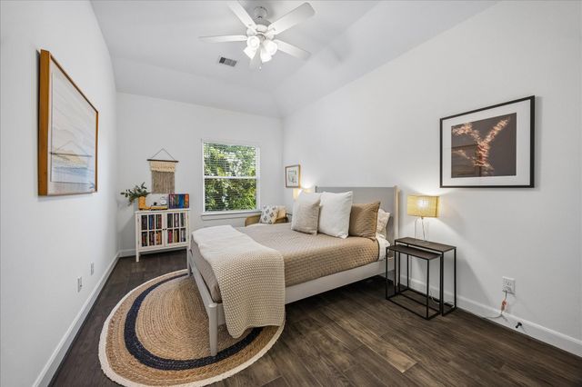 1727 Michigan Street, Houston, TX 77006