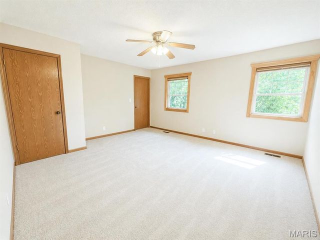 115 Sandridge Drive, Collinsville, IL 62234