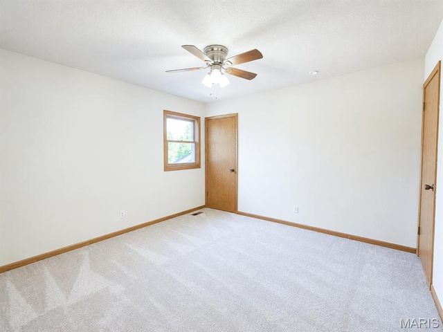 115 Sandridge Drive, Collinsville, IL 62234