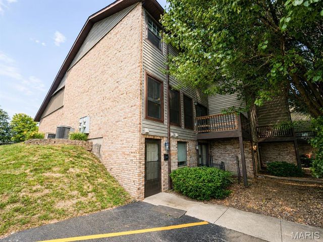 115 Sandridge Drive, Collinsville, IL 62234