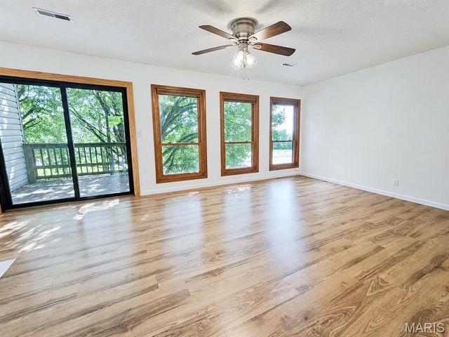 115 Sandridge Drive, Collinsville, IL 62234