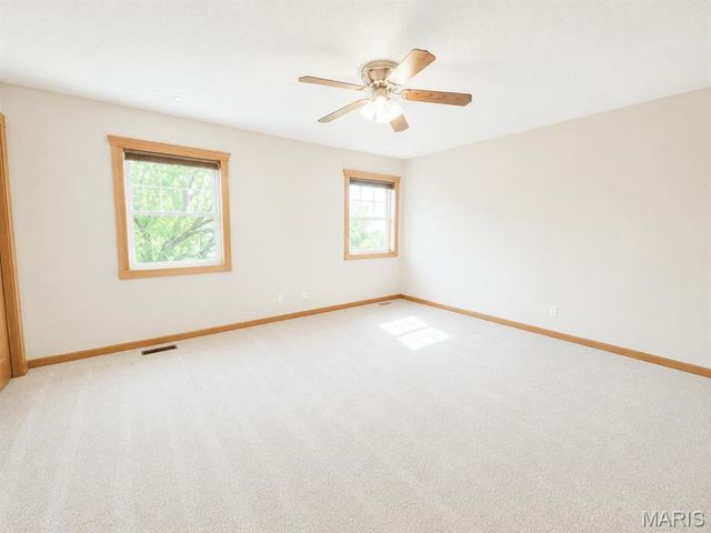 115 Sandridge Drive, Collinsville, IL 62234