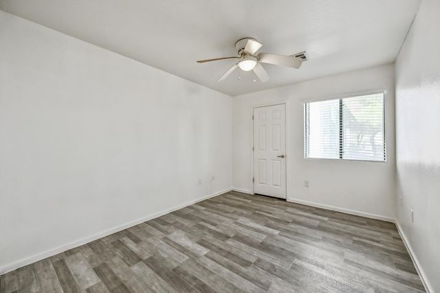 3065 N 67th Avenue Apt 132, Phoenix, AZ 85033