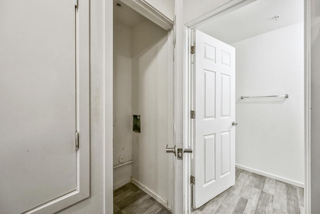 3065 N 67th Avenue Apt 132, Phoenix, AZ 85033