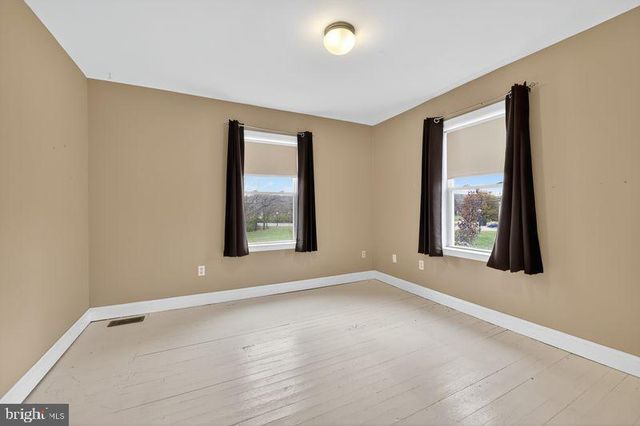 206 RACE ST, Downingtown, PA 19335