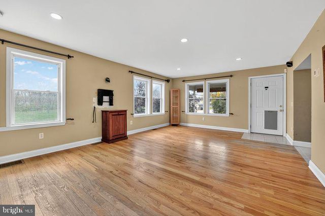 206 RACE ST, Downingtown, PA 19335