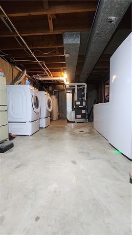 3704 S CLAREMONT Avenue, Independence, MO 64052