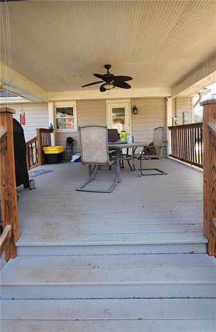 3704 S CLAREMONT Avenue, Independence, MO 64052