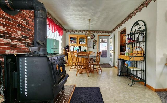 3704 S CLAREMONT Avenue, Independence, MO 64052